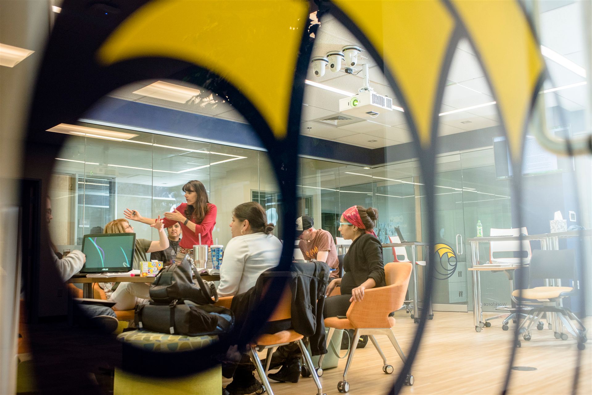 Students collaborating in the Gronowski Innovation Incubator Lab
